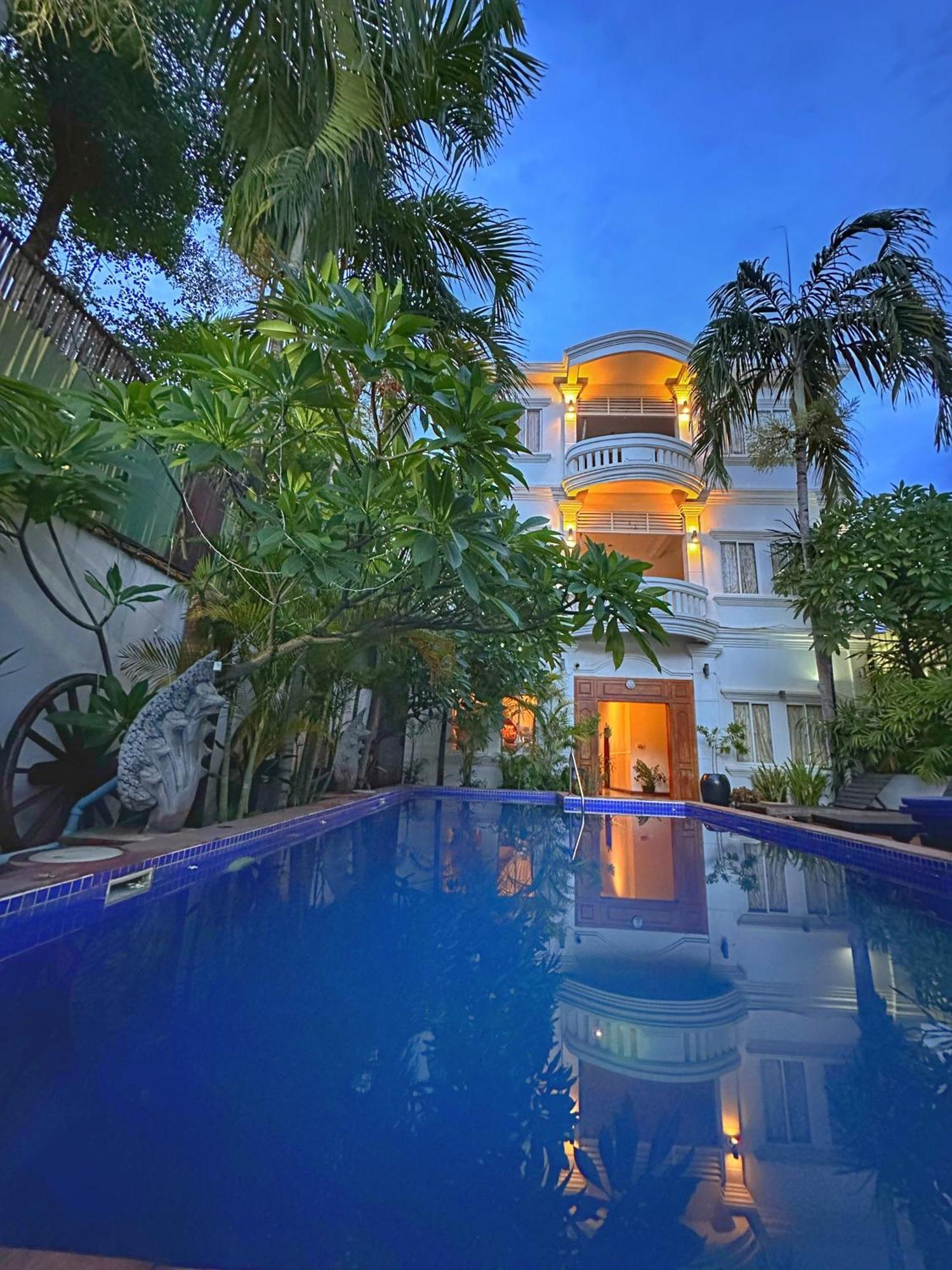 Villa Um Theara, Сіємреап Екстер'єр фото